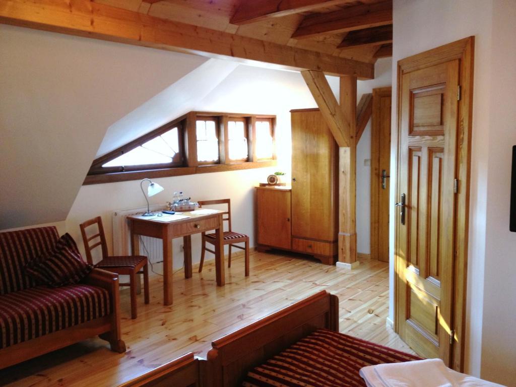 Pensjonat Dom Zegarmistrza Bogatynia Kamer foto
